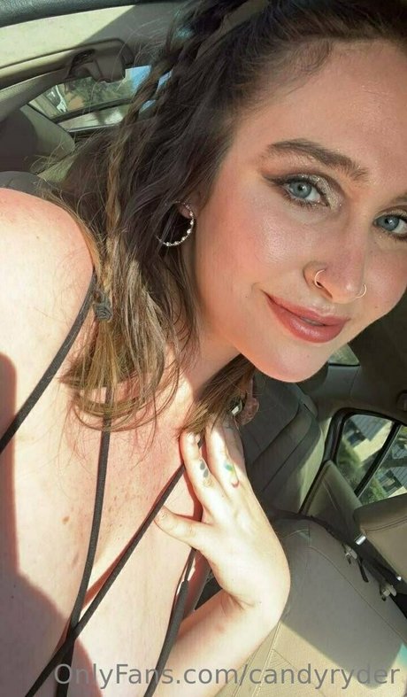 candyryder onlyfans strip