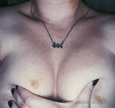 slizzzzardxx onlyfans model photo