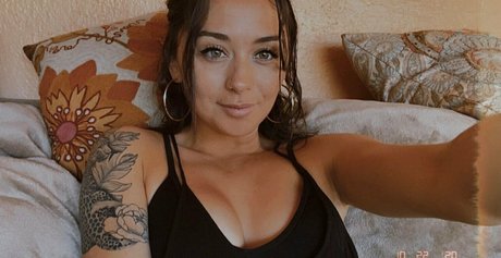 lolahale xo onlyfans pics nude