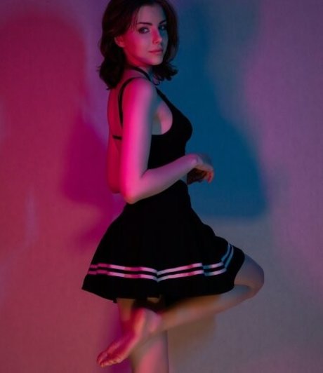 Mary Dixon nudes onlyfans leak