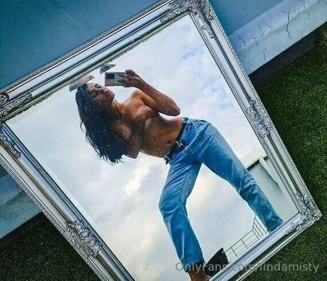 lindamisty nude onlyfans leaks