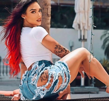 Kayla Rossi onlyfans photos