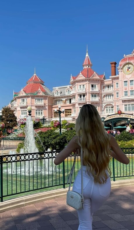 sophia ilysm leaked nude onlyfans