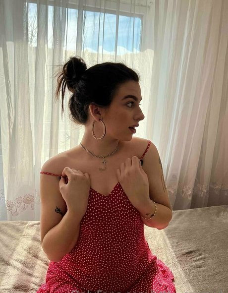 little emmy1 onlyfans porno