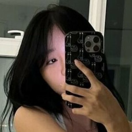 Evelyn Ha onlyfans leak naked
