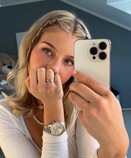 elena zbt new leaked onlyfans