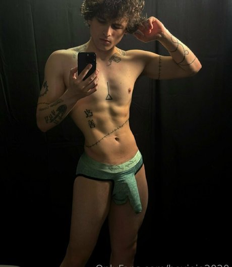 heyjojo2020 onlyfans striptease