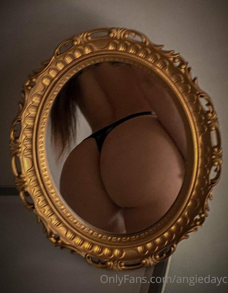 angiedayc onlyfans leajs