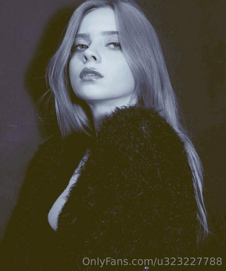 yourprettylex only fans nudes