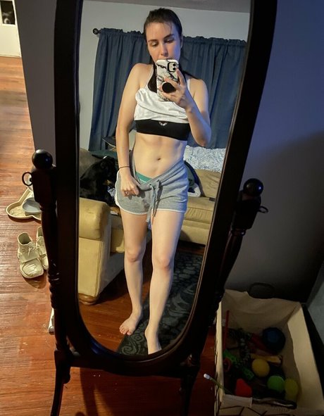 embertay onlyfans naked leaked