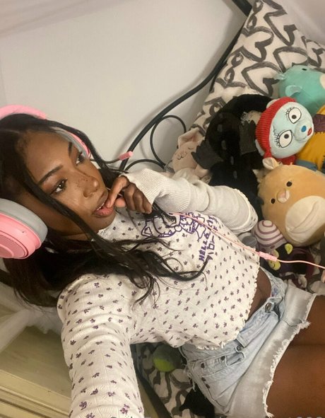 meruhart666 only fans naked