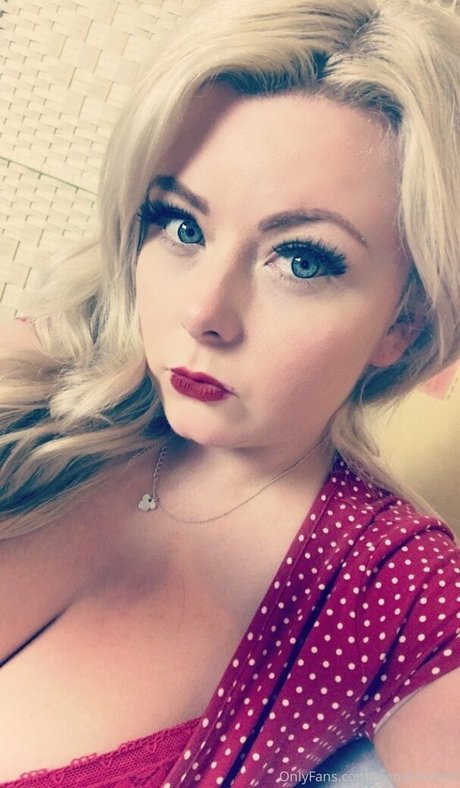 curvydanni onlyfans leaka