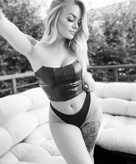 Eva dlsk only fans porn