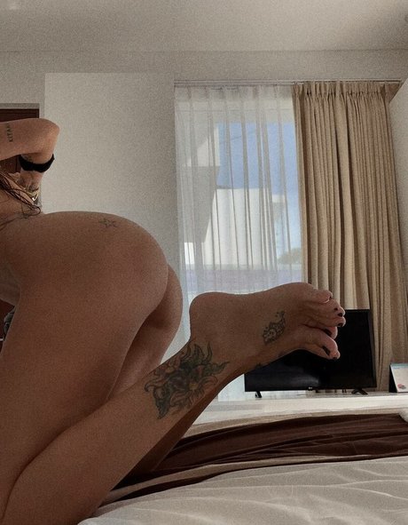 Aiza Dolmatova onlyfans leak