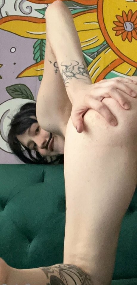 gray nudes onlyfans leak