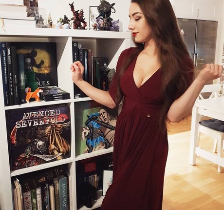 Miss Mikkaa naked onlyfans leaks