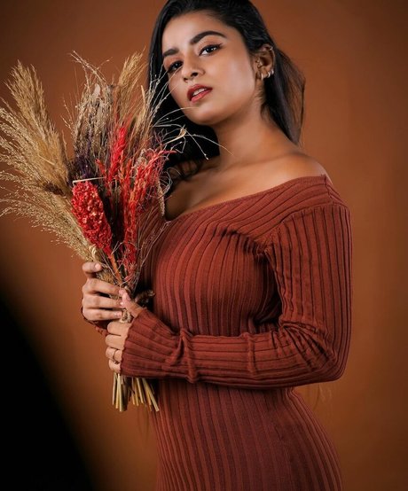 Suhana Khan onlyfans content leaked