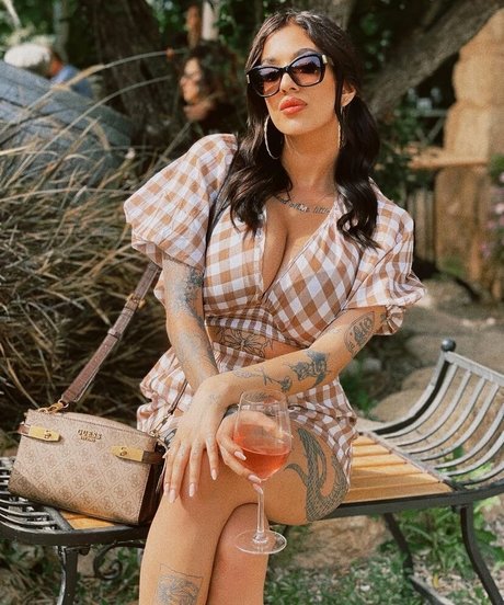 May Bakshi onlyfans leak nudes