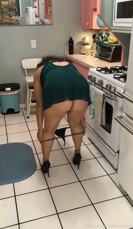 slinkydrinks leaked onlyfans sex