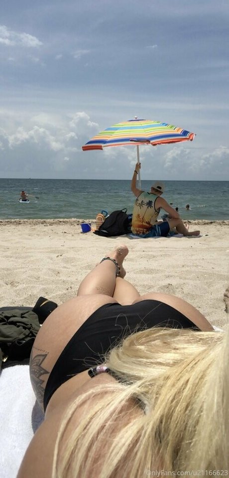 Sunny Bunnnie only fans leaked