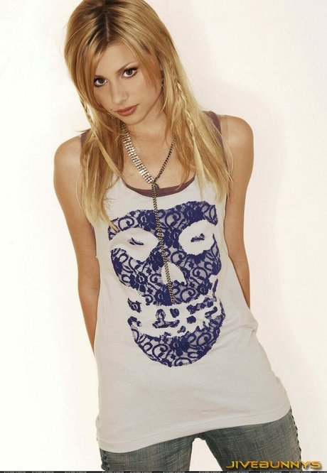 Aly Michalka hot onlyfans