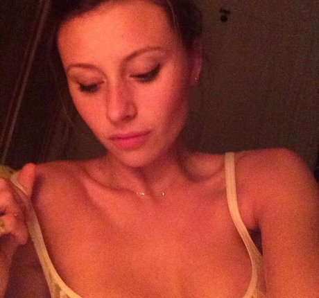 Aly Michalka leaked onlyfans nudes