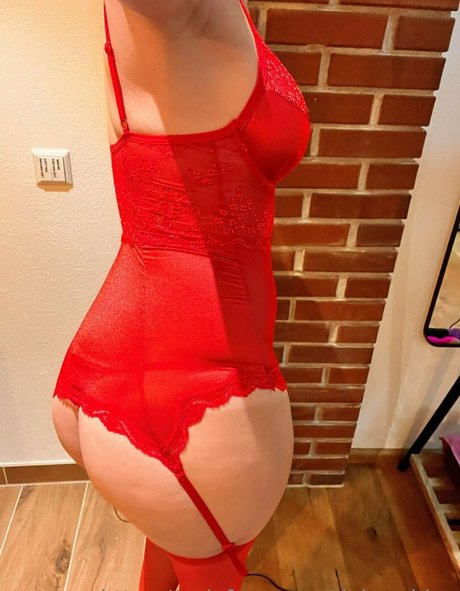 miavilla 20 sexy onlyfans