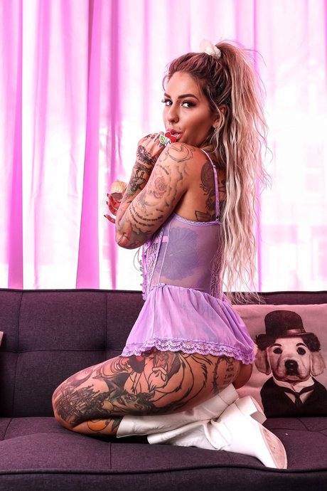 Bombshellyyy13 only fans