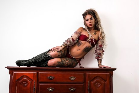 Bombshellyyy13 onlyfans sex