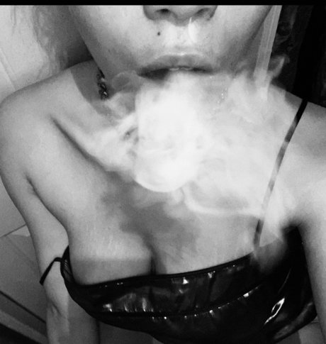 Princessa Pussy 24 FIRST WEEK FREE onlyfans pics nude