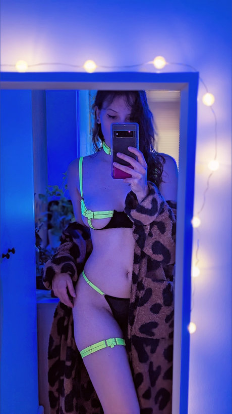 Claire Martin nude on onlyfans