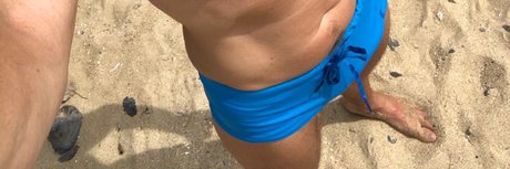 LareoM pics onlyfans