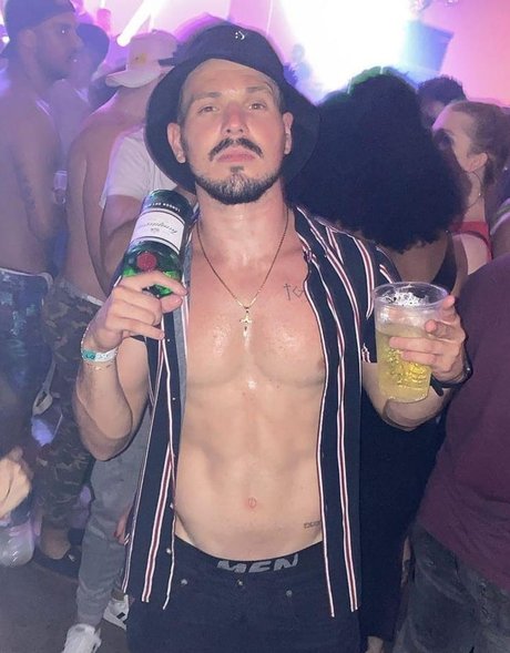 Cleiton Leonardo only fans.