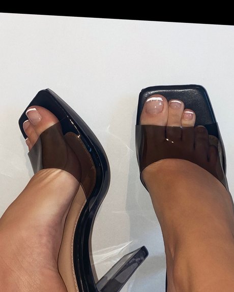 Pretty princess feet_ onlyfans leak naked