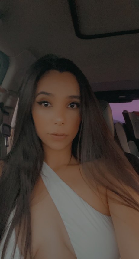 Rose Hudgens only fans photos