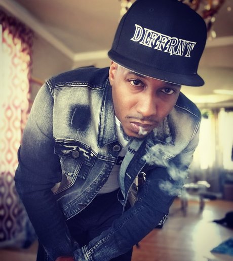 DA BOOT KNOCKER onlyfans page