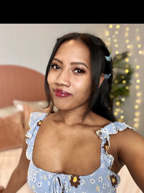 Pris West onlyfans photo