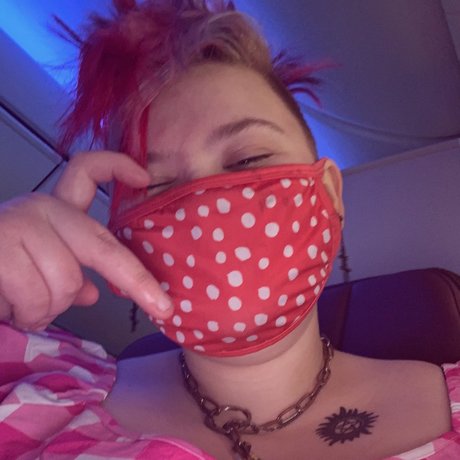 PrinceysBrat naked onlyfans pics