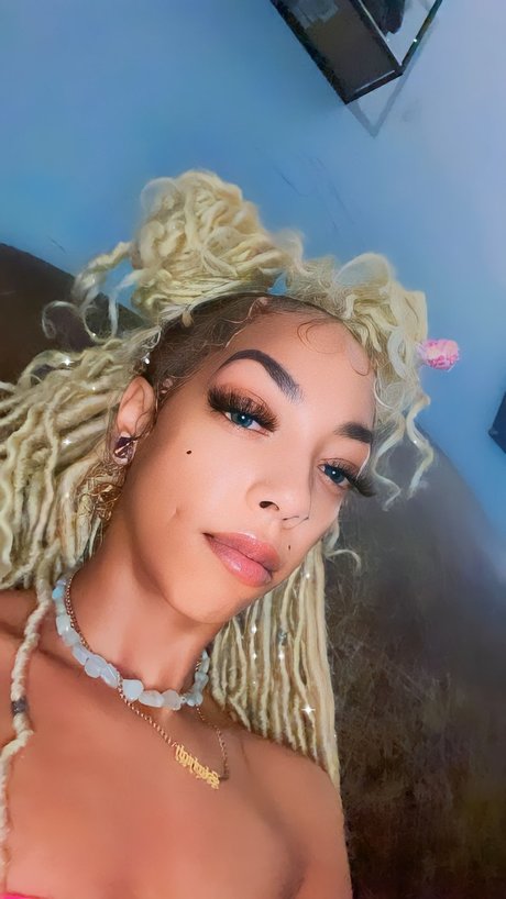 Princesss Skyhigh onlyfans hot