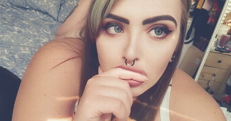 Princess Sophie onlyfans porn free