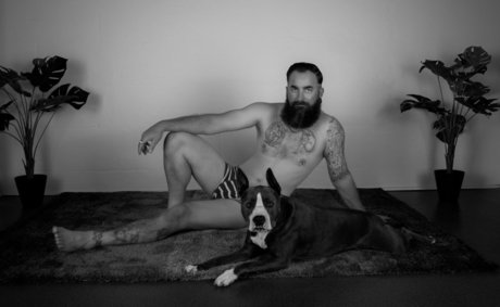 Dad Bod Poz tits onlyfans