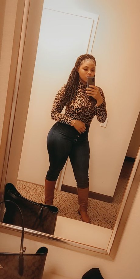 Nodia Sav onlyfans porn leaks