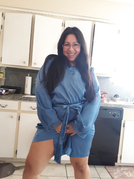 Chrystal Cruz onlyfans content