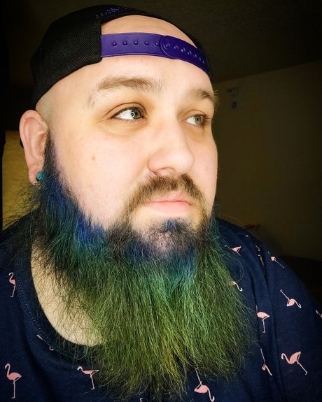 Chubby Tattoo Dad nude onlyfans pics