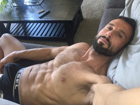 DiegoVena onlyfans model images