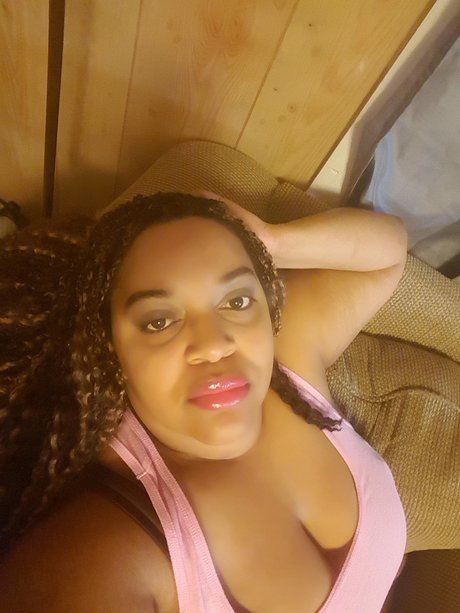 Queen Serenity 22 only fans