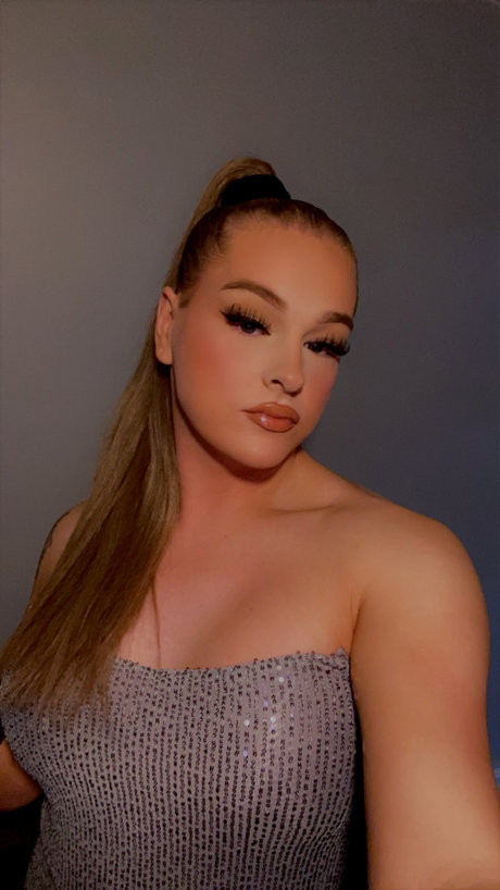 Queen Rhiannon onlyfans