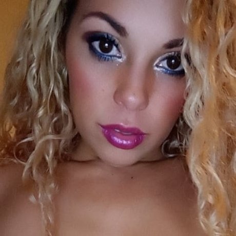 Lola Luxx naked leaked onlyfans