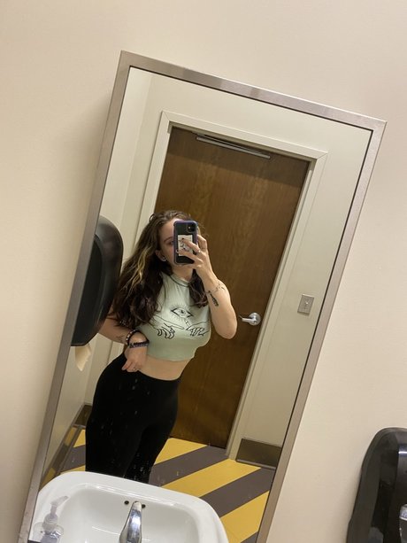 eris leaked only fans nudes