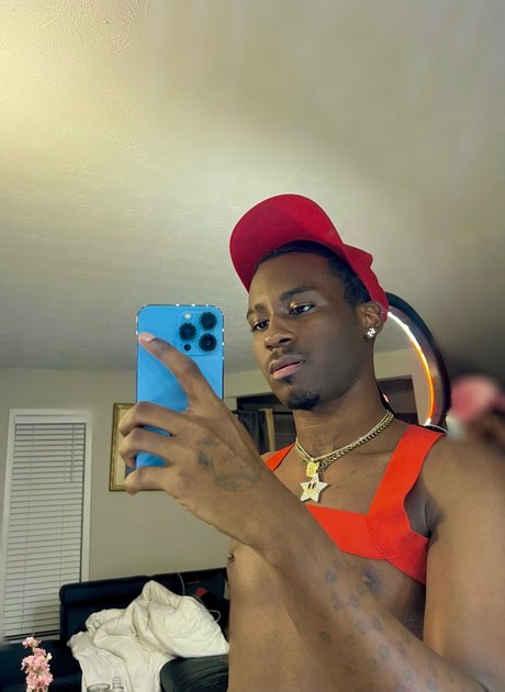 _Quayo Chann onlyfans star